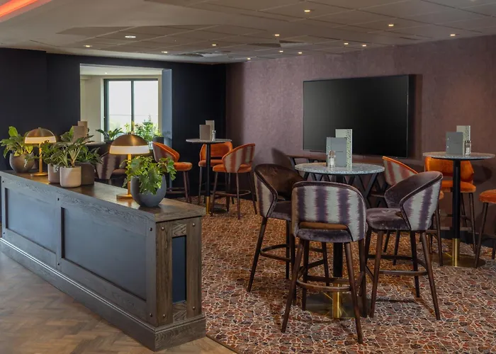 Hampshire Court Hotel & Spa